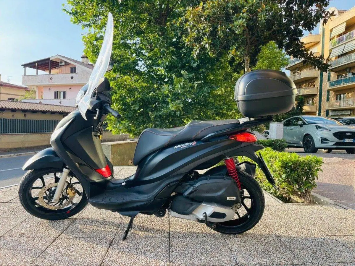Piaggio Medley 150 S ABS (2021 - 25) (7)