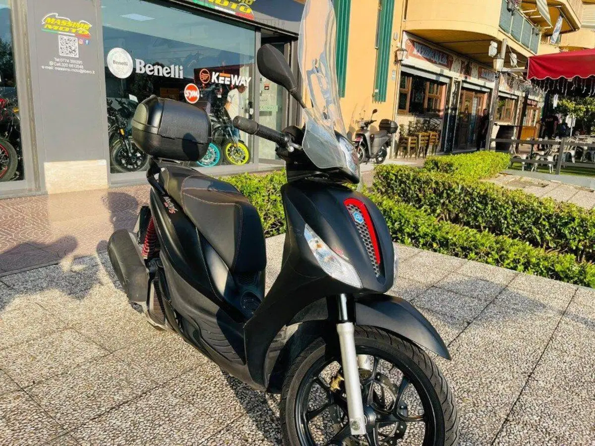 Piaggio Medley 150 S ABS (2021 - 25) (5)
