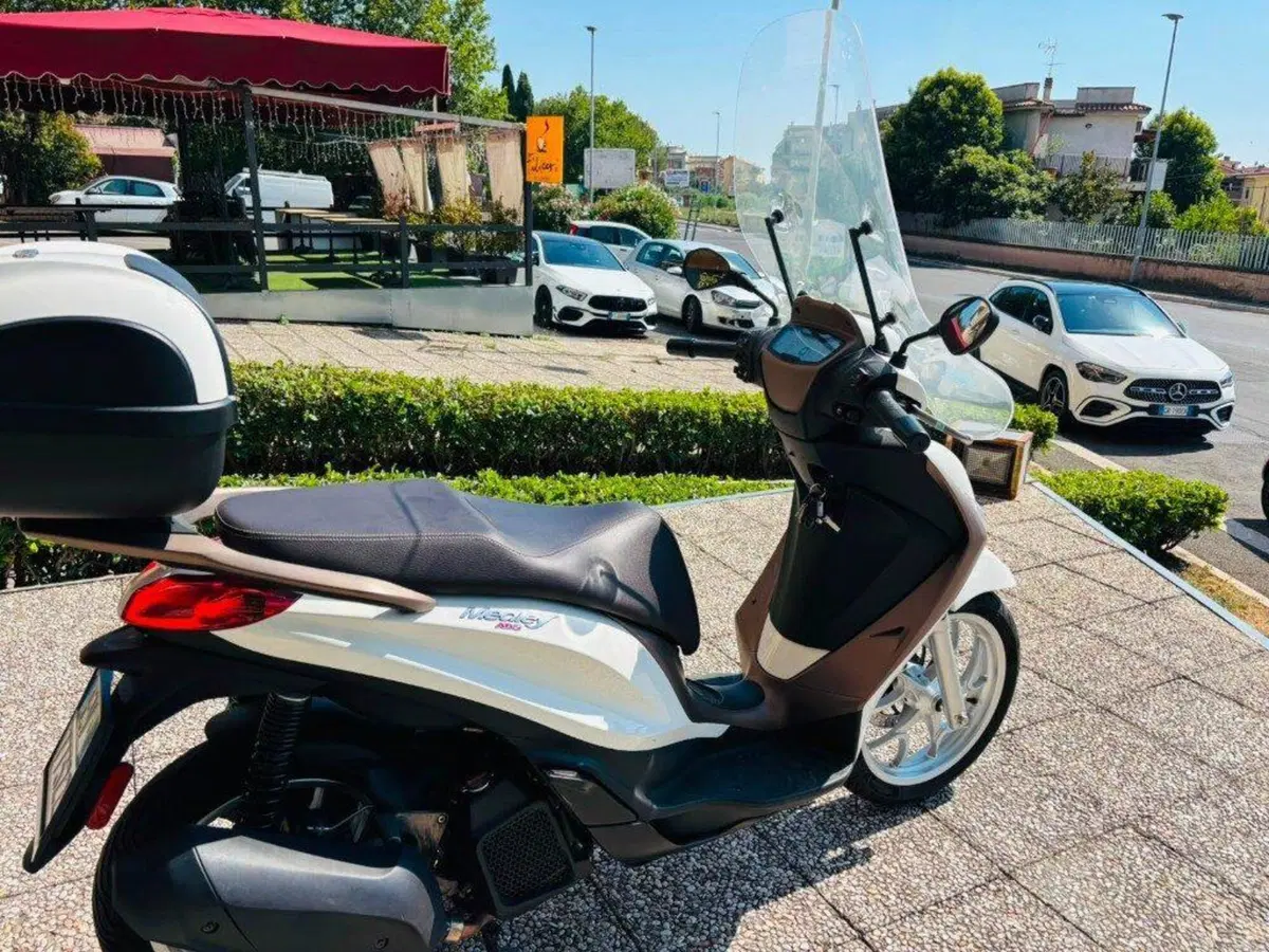 Piaggio Medley 150 (2020) (9)