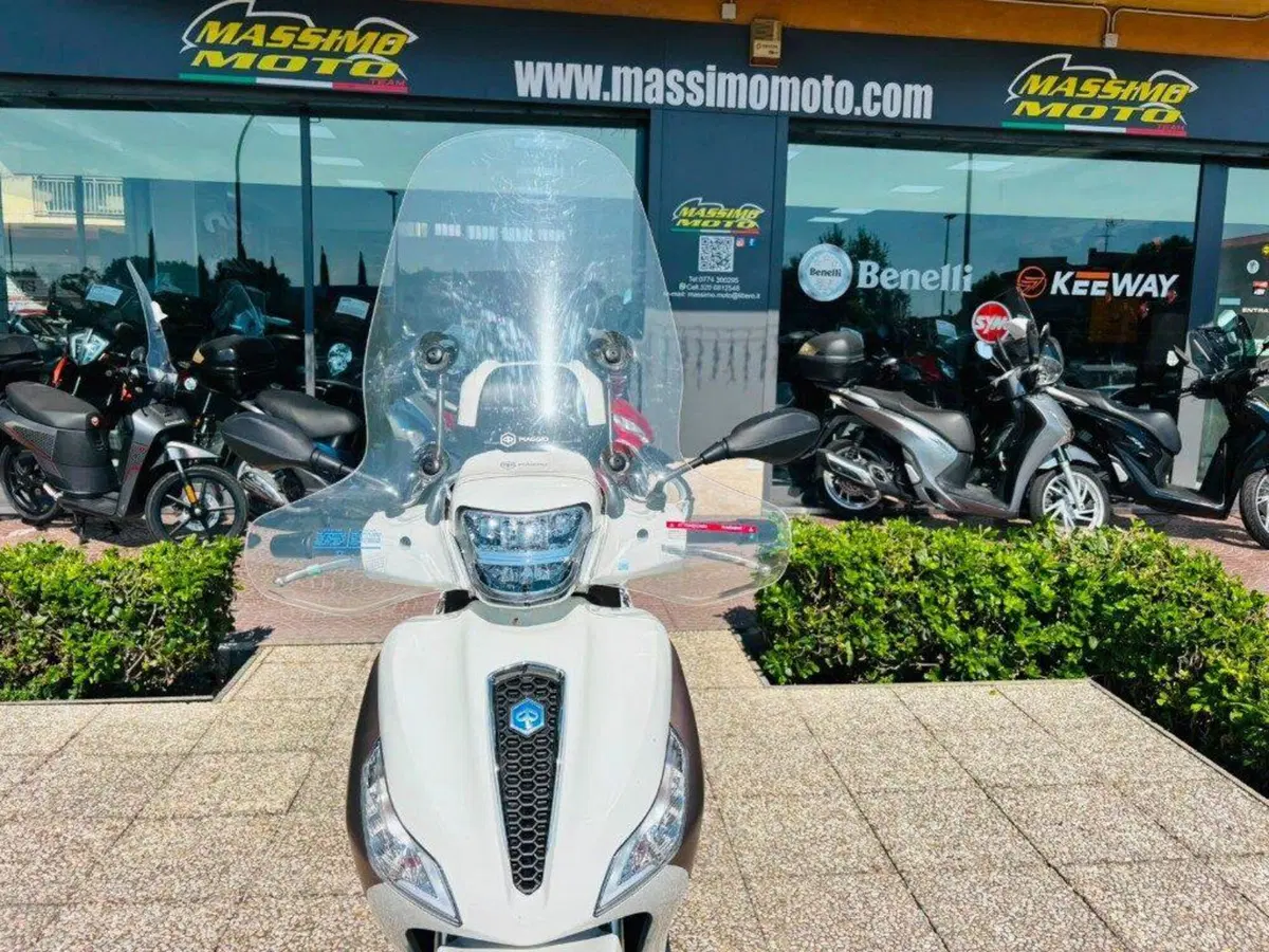 Piaggio Medley 150 (2020) (10)