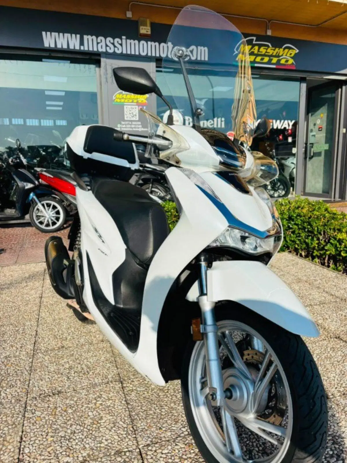 Honda SH 150i (2020 - 23) (7)
