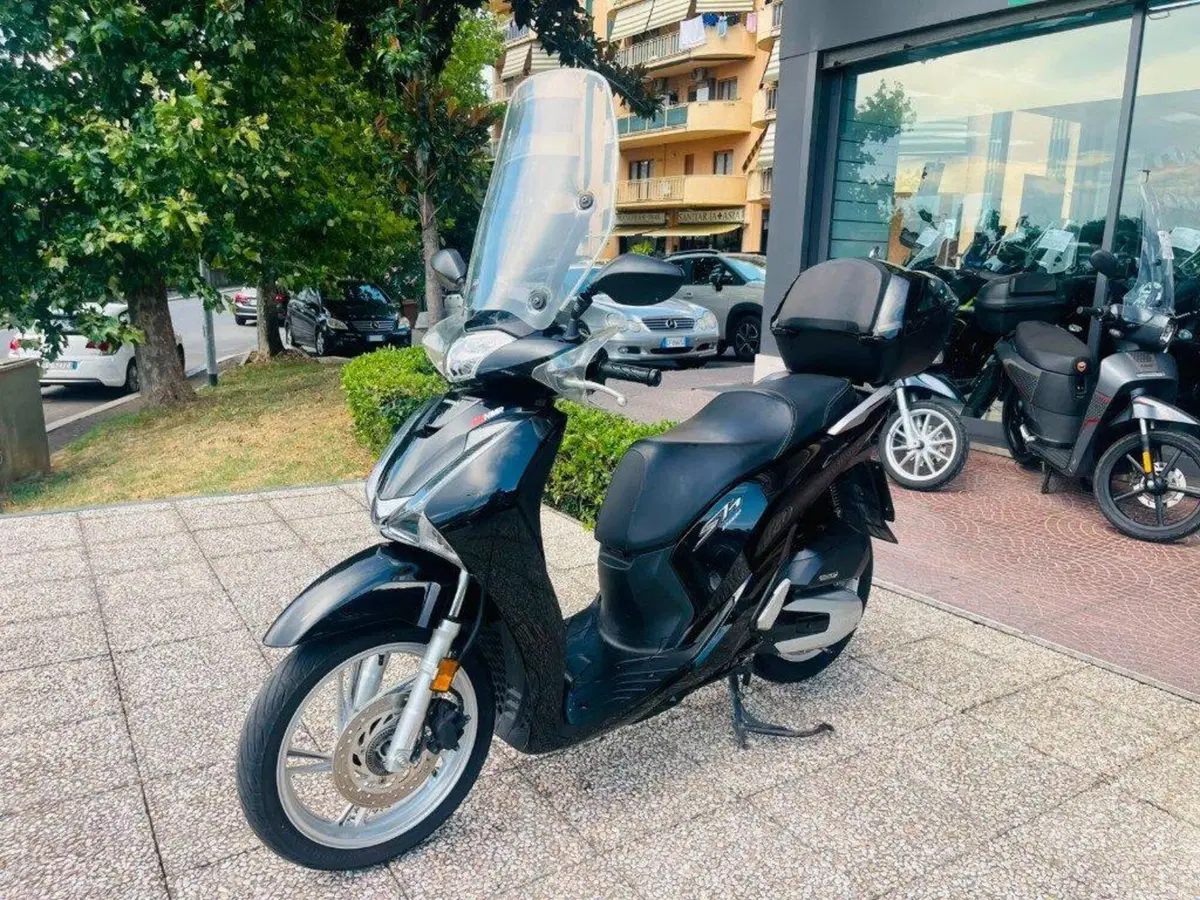 Honda SH 150i (2017 - 19) (8)