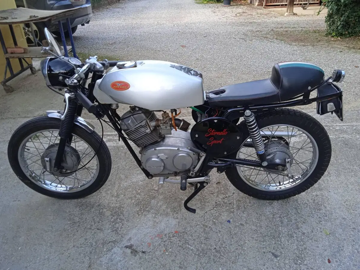 Moto Guzzi Stornello sport 125 caffe racer