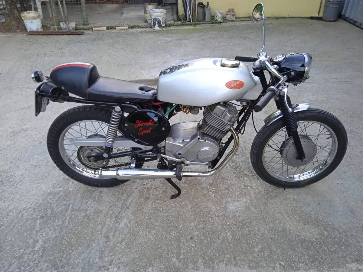 Moto Guzzi Stornello sport 125 caffe racer (3)
