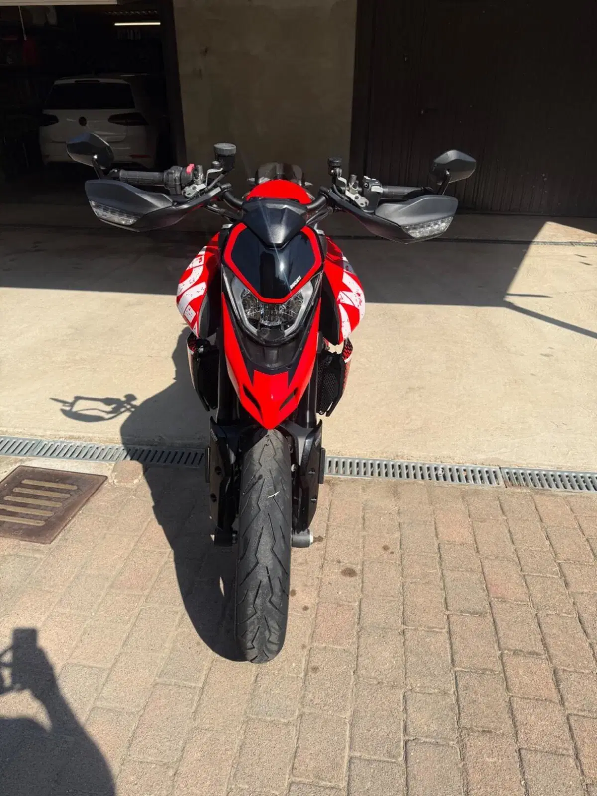 Ducati Hypermotard 950 RVE (2022 - 25) (5)