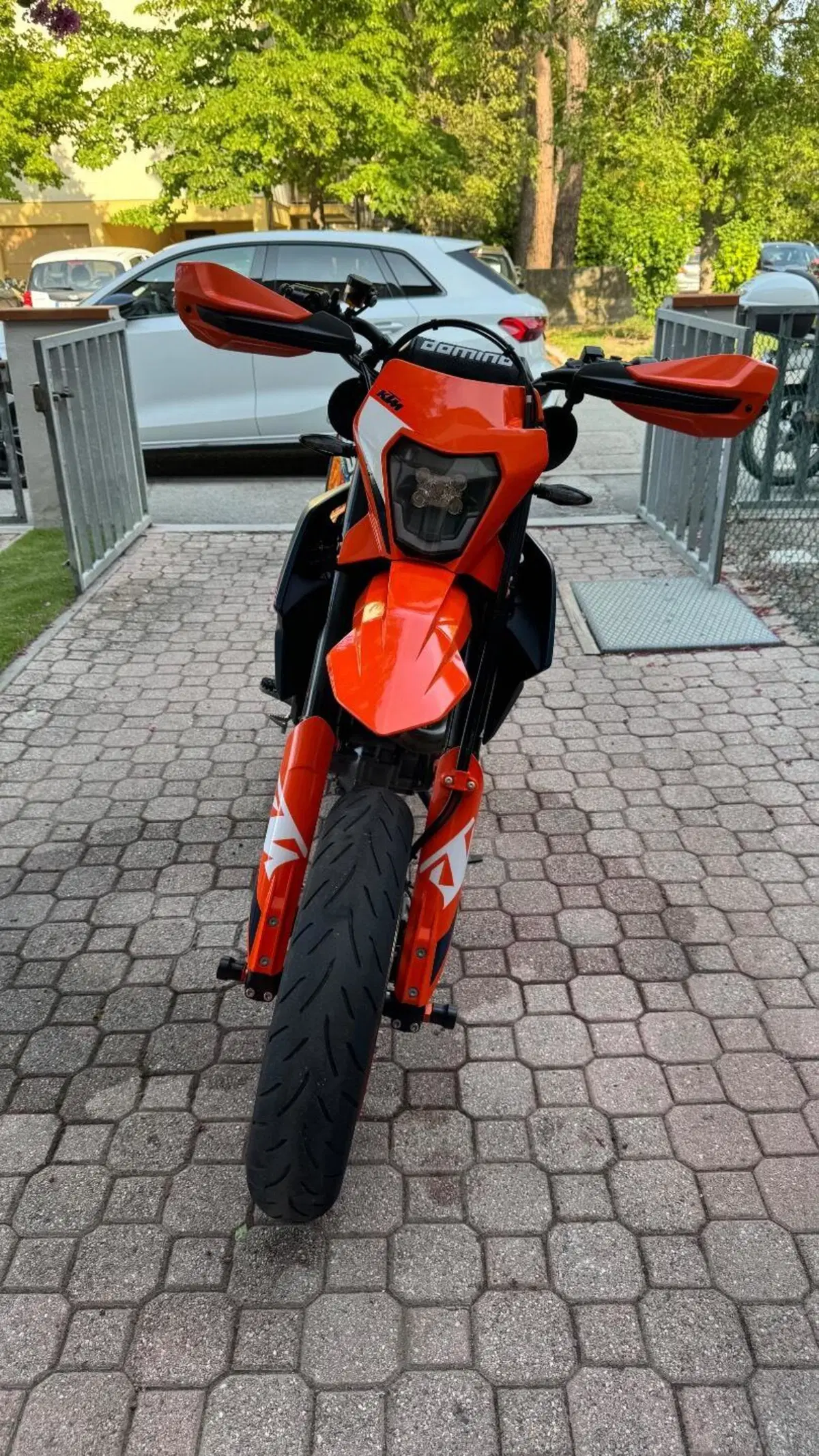 KTM 690 SMC R (2023 - 25) (5)