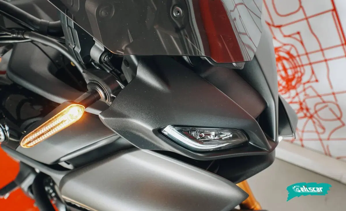 Yamaha Tracer 9 GT (2021 - 24) (16)