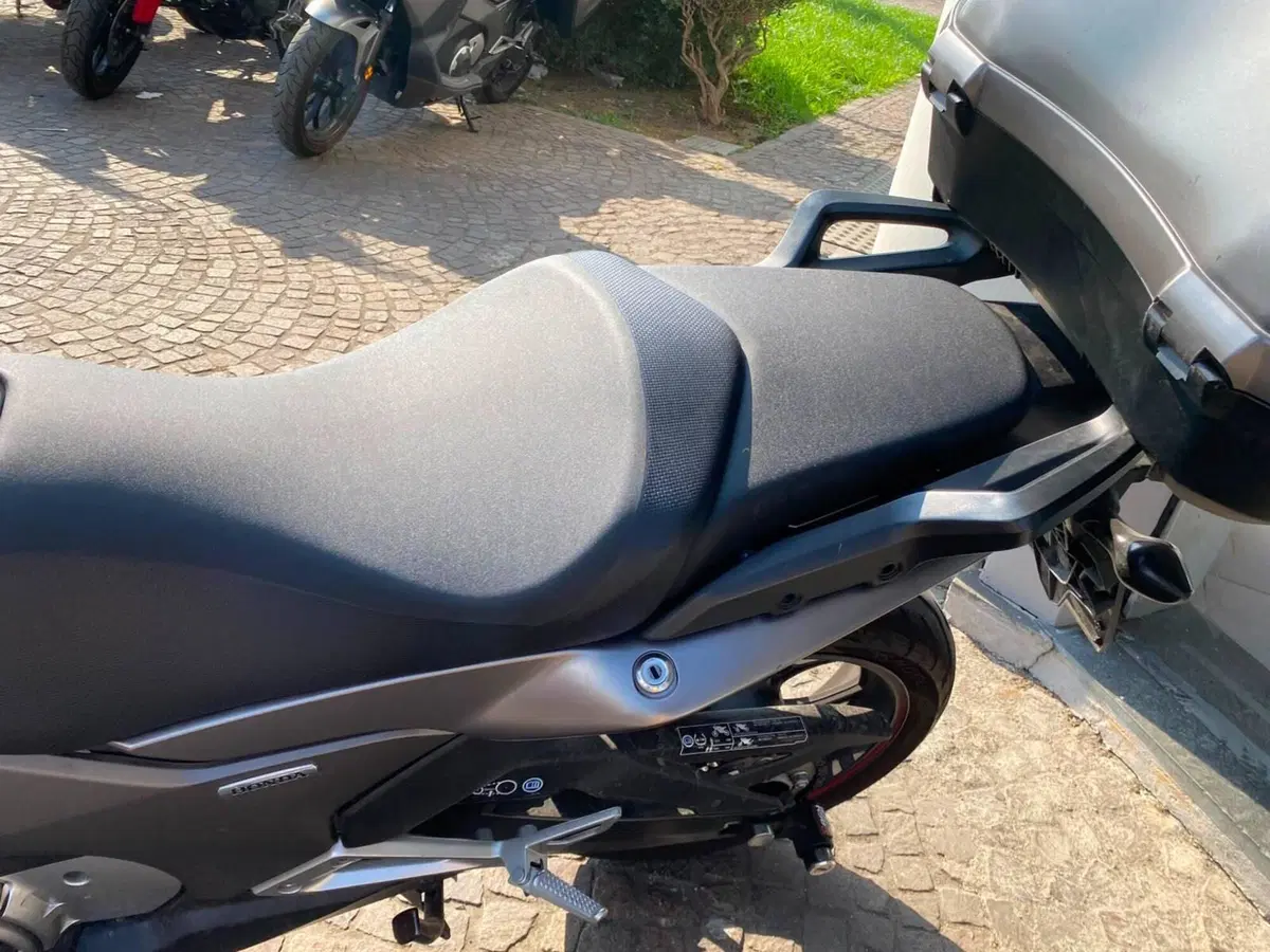 Honda Integra 750 DCT Sport (2017) (5)