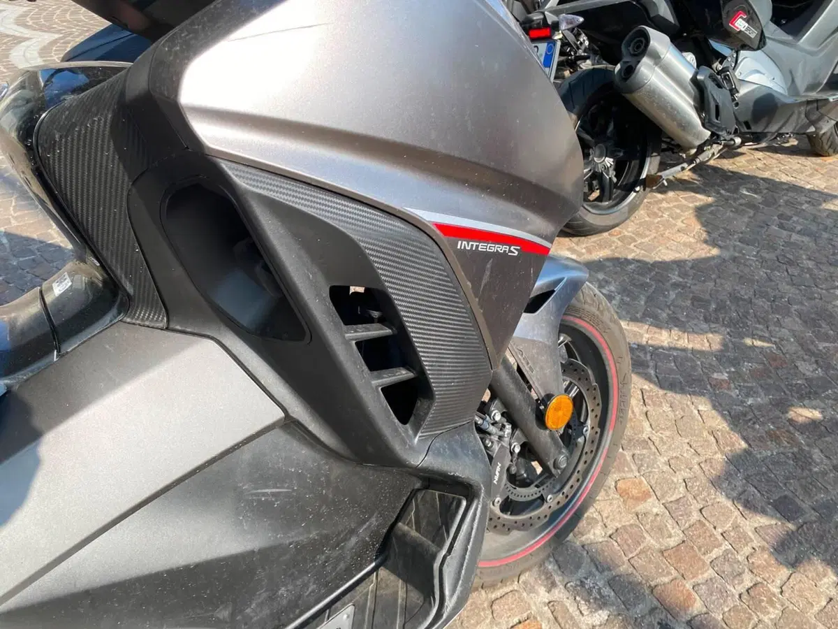 Honda Integra 750 DCT Sport (2017) (7)
