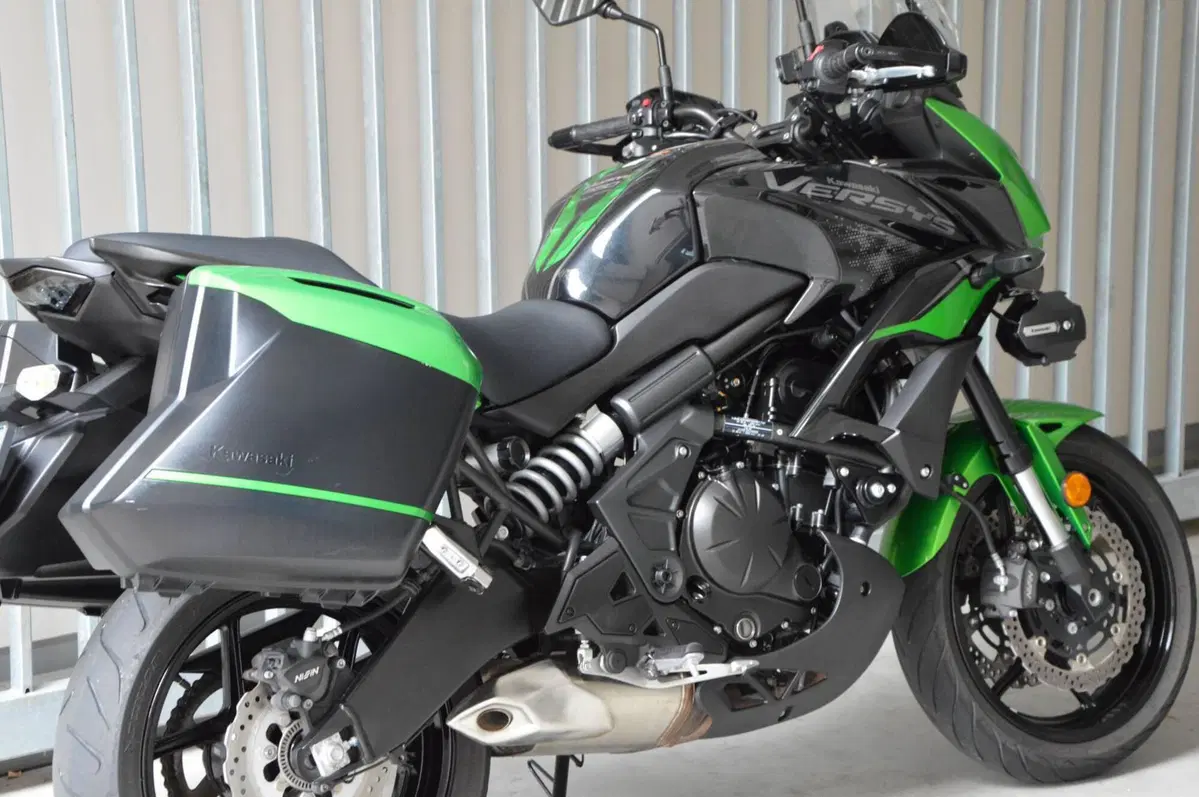 Kawasaki Versys 650 (2021 - 24) (4)