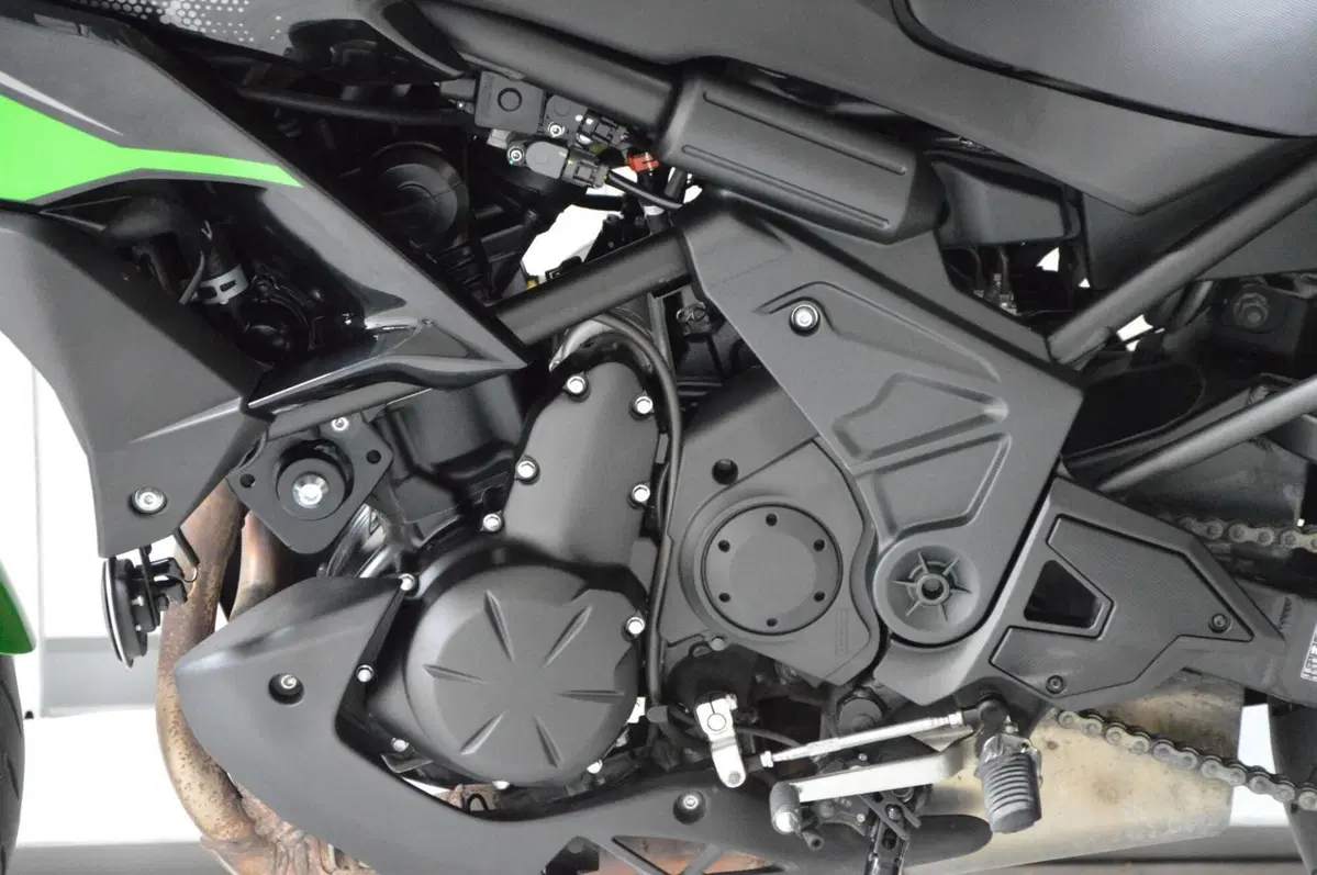Kawasaki Versys 650 (2021 - 24) (12)