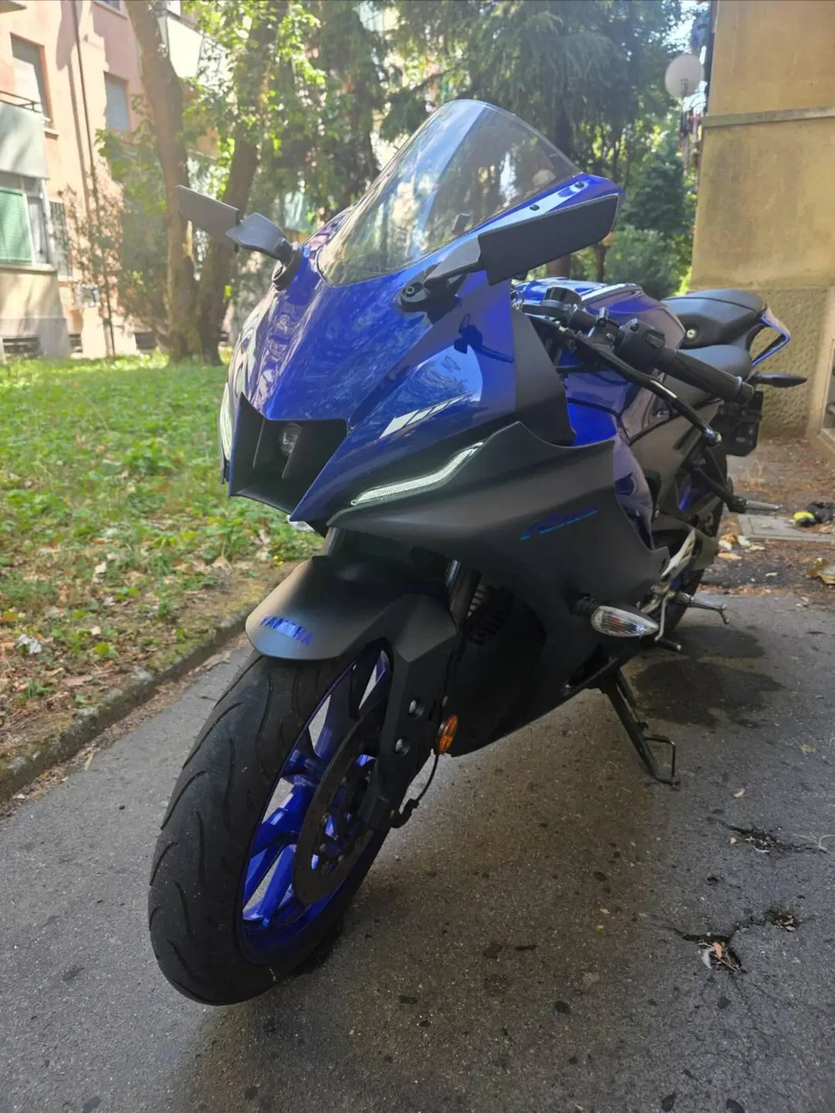Yamaha YZF R125 (2023 - 26) (2)