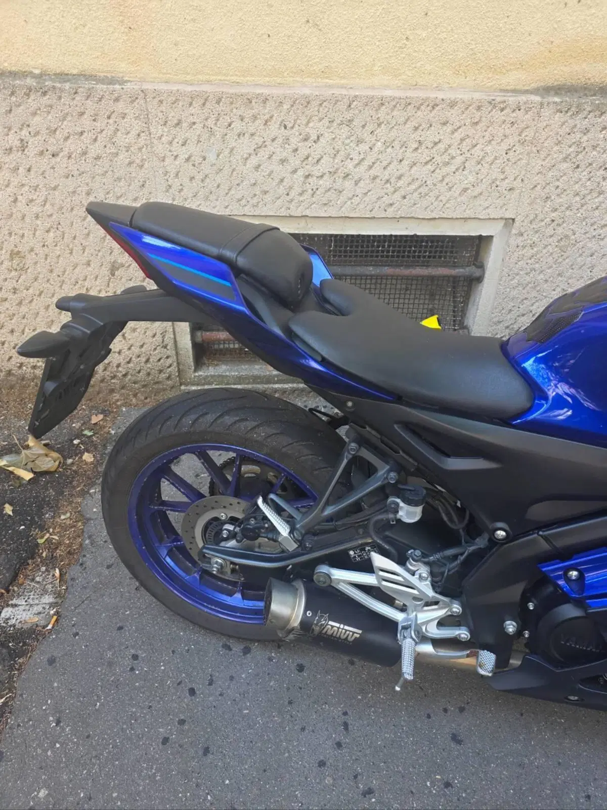 Yamaha YZF R125 (2023 - 26) (3)