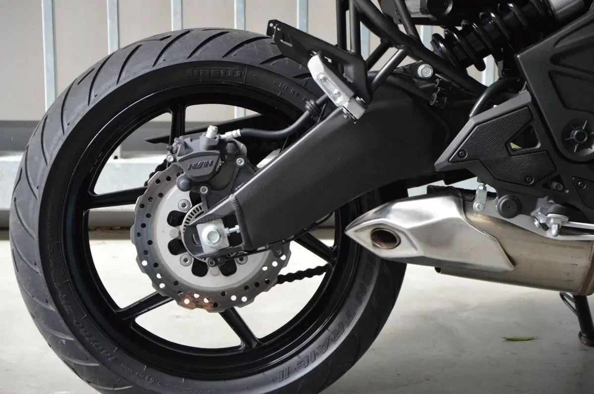 Kawasaki Versys 650 (2021 - 24) (7)