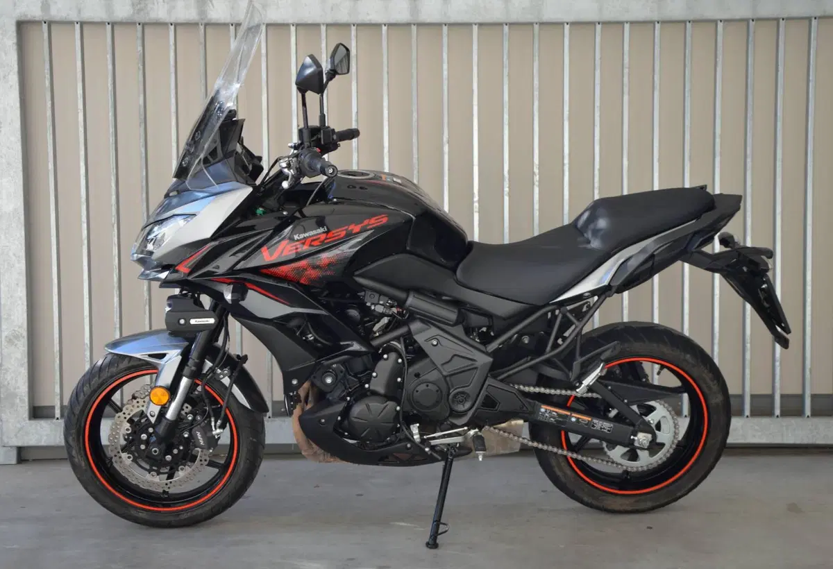 Kawasaki Versys 650 (2021 - 24) (8)