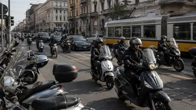 Milano &egrave; sempre pi&ugrave; su due ruote: superata quota 200.000 tra moto e scooter