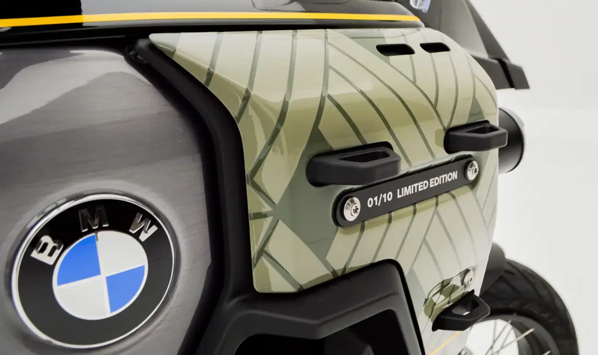 BMW R 1300 GS Adventure: la serie speciale per i dieci anni della fabbrica di Manaus, in Brasile (4)