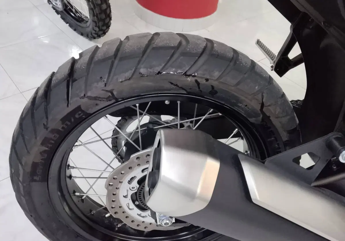Honda Transalp XL750 (2023 - 24) (7)