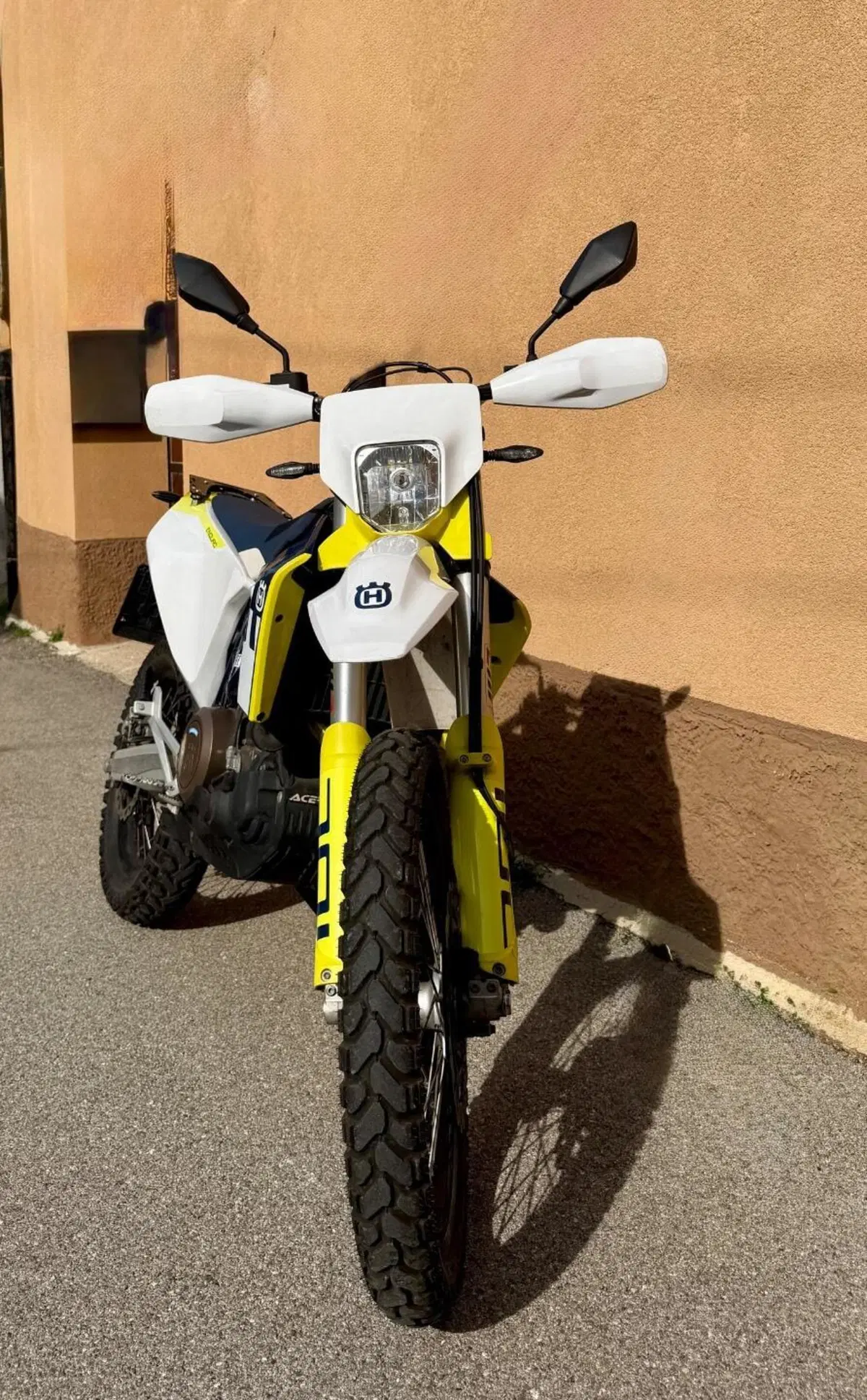 Husqvarna 701 Enduro (2023 - 25)