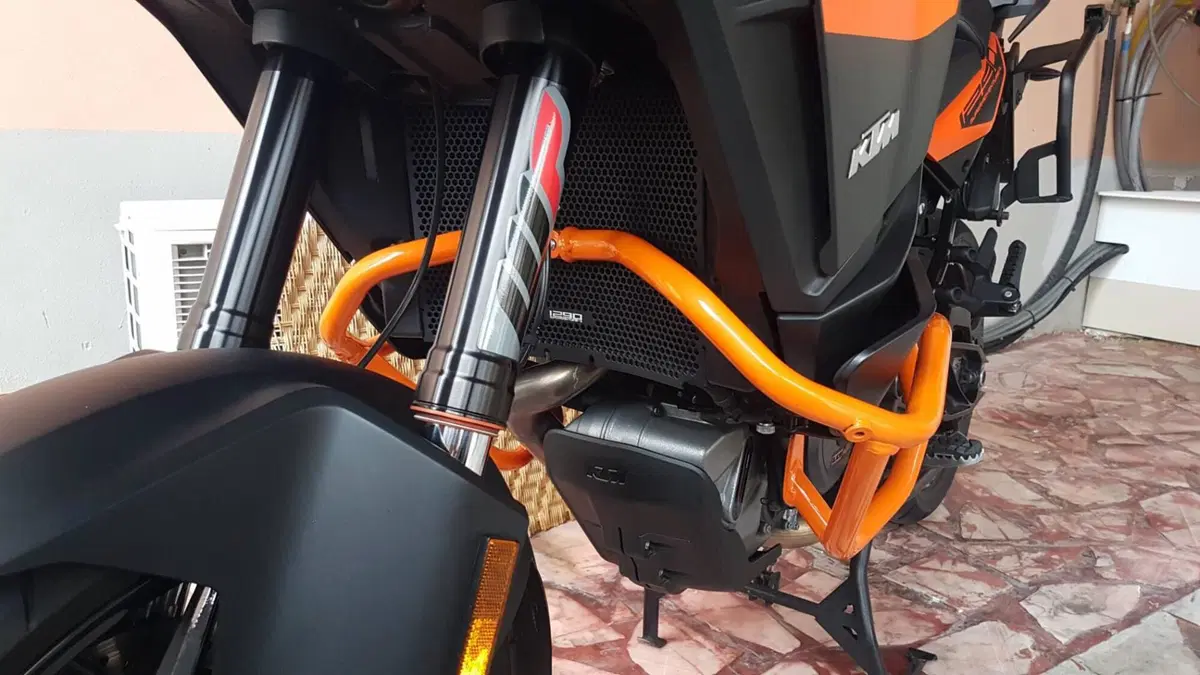 KTM 1290 Super Adventure S (2021) (4)