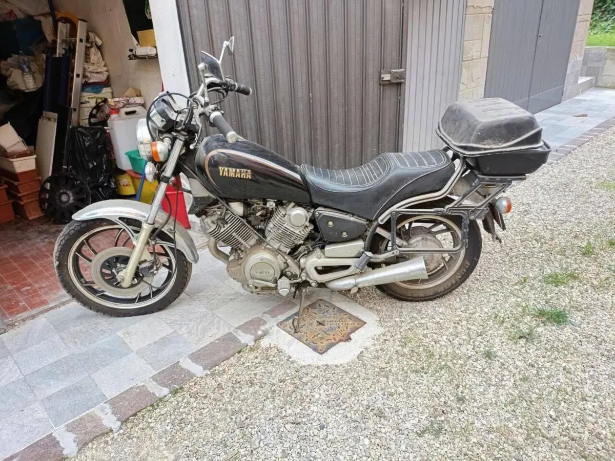 Yamaha  750 Special  (6)