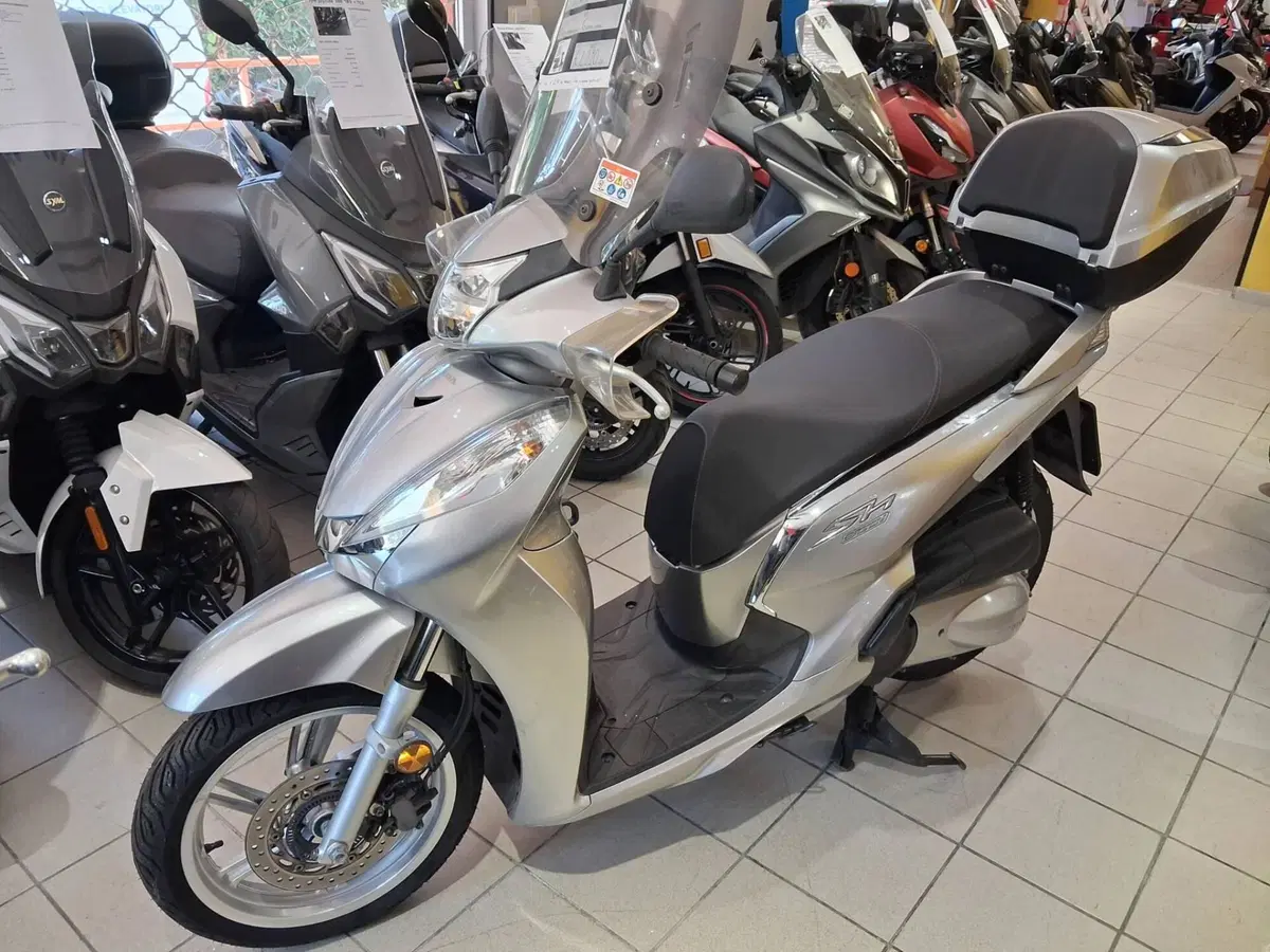 Honda SH 300 i ABS (2016 - 20)