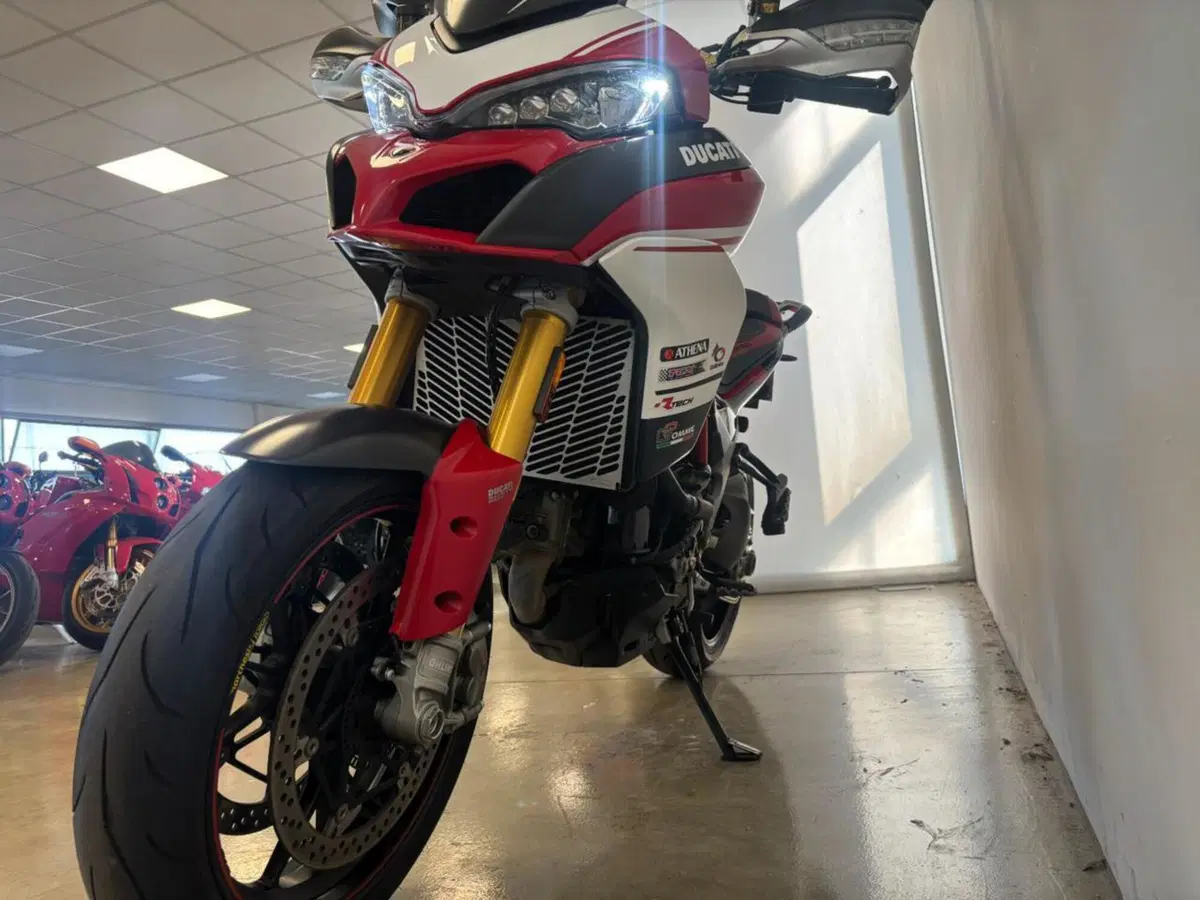 Ducati Multistrada 1200 S Pikes Peak (2016 - 17) (3)