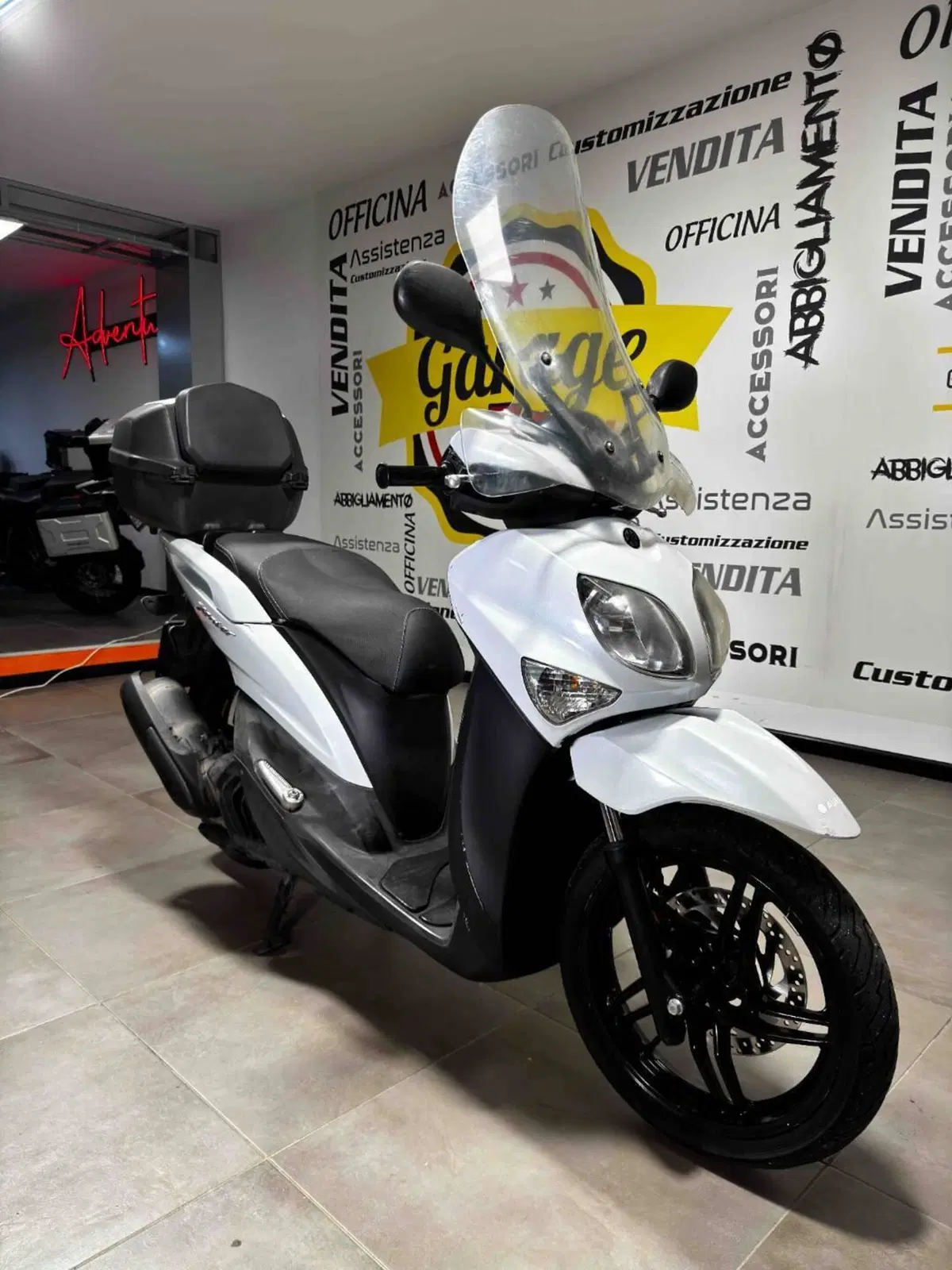 Yamaha Xenter 125 (2011 - 14) (2)