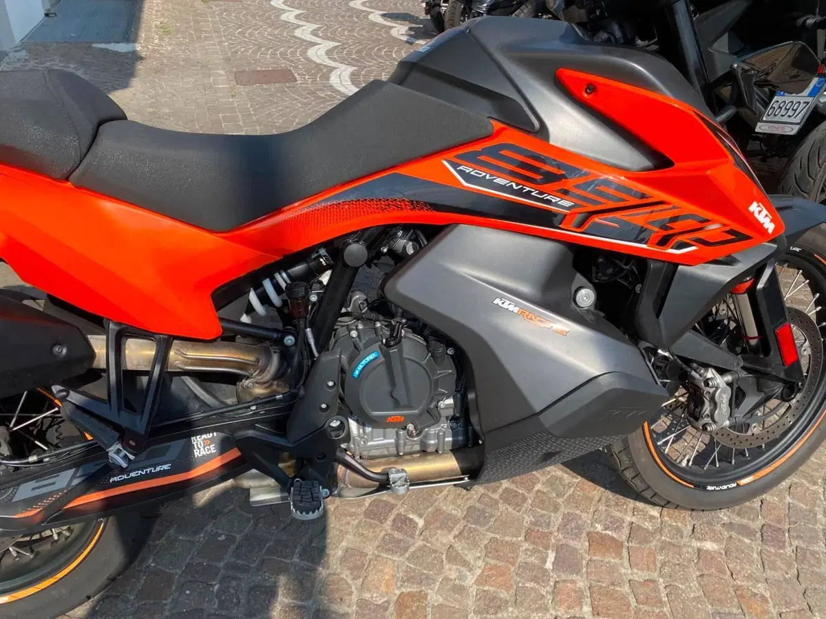 KTM 890 Adventure (2022) (7)