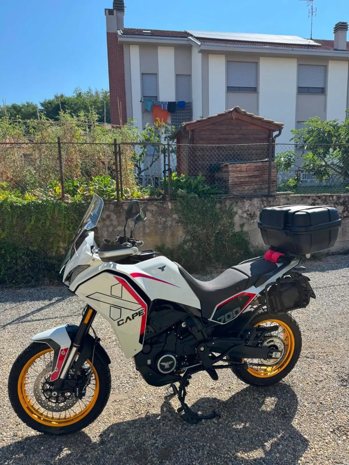 Moto Morini X-Cape 700 Gold Edition (2025 - 26) (3)