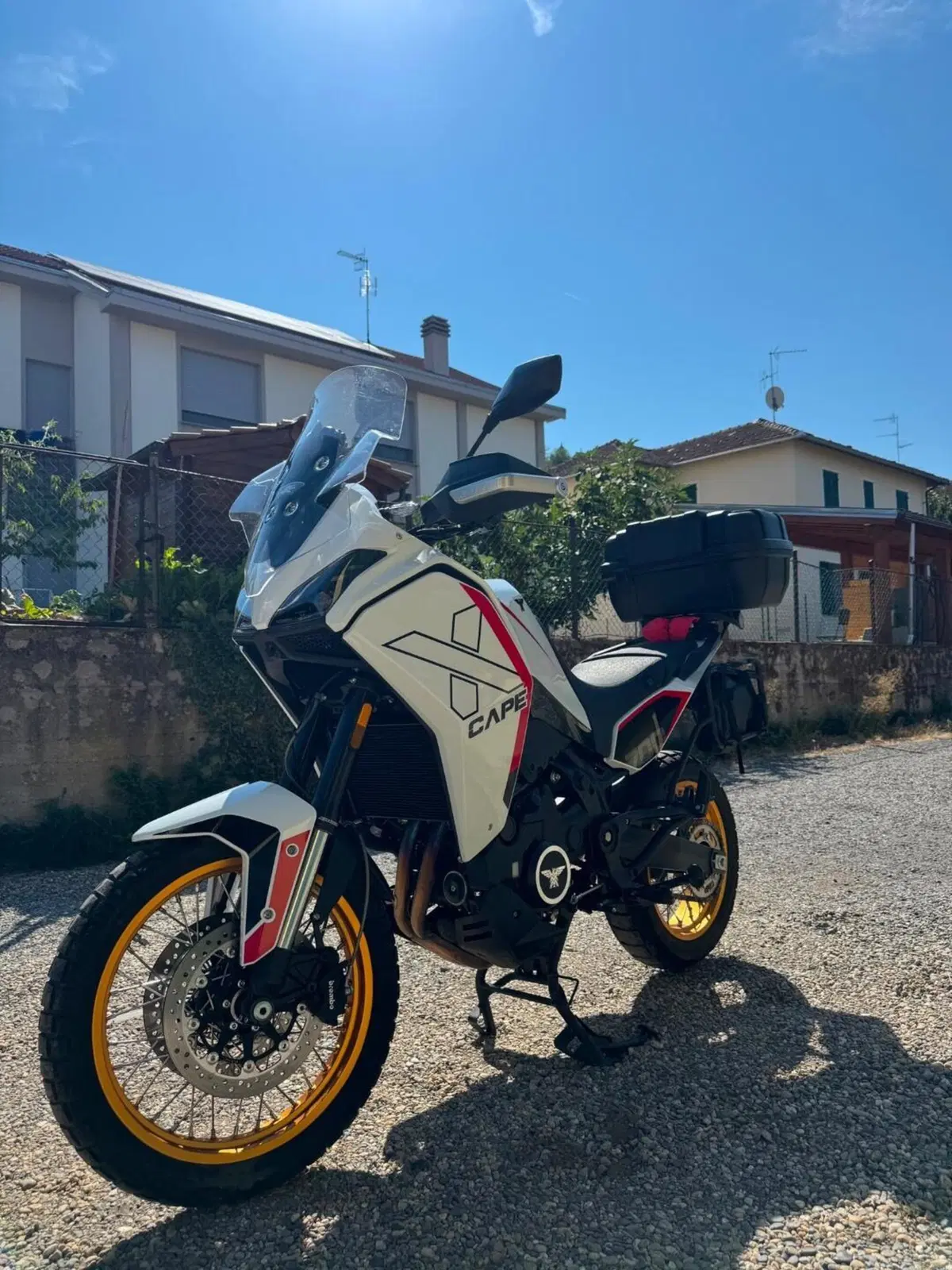 Moto Morini X-Cape 700 Gold Edition (2025 - 26) (4)