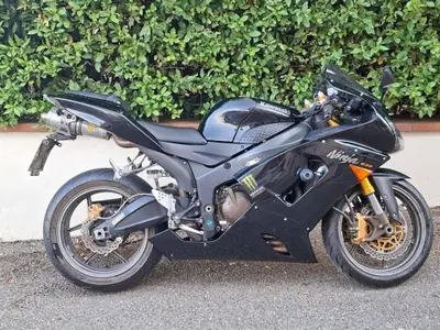 Kawasaki Ninja 636 ZX-6R (2005 - 06) usata
