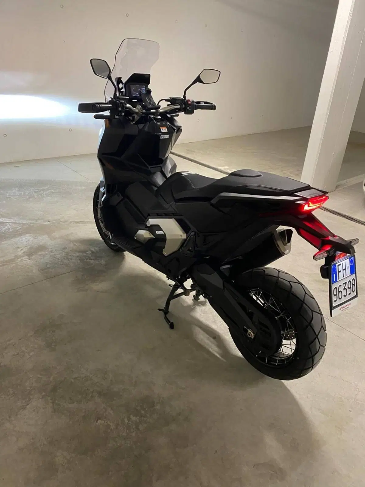 Honda X-ADV 750 DCT (2021 - 24) (5)