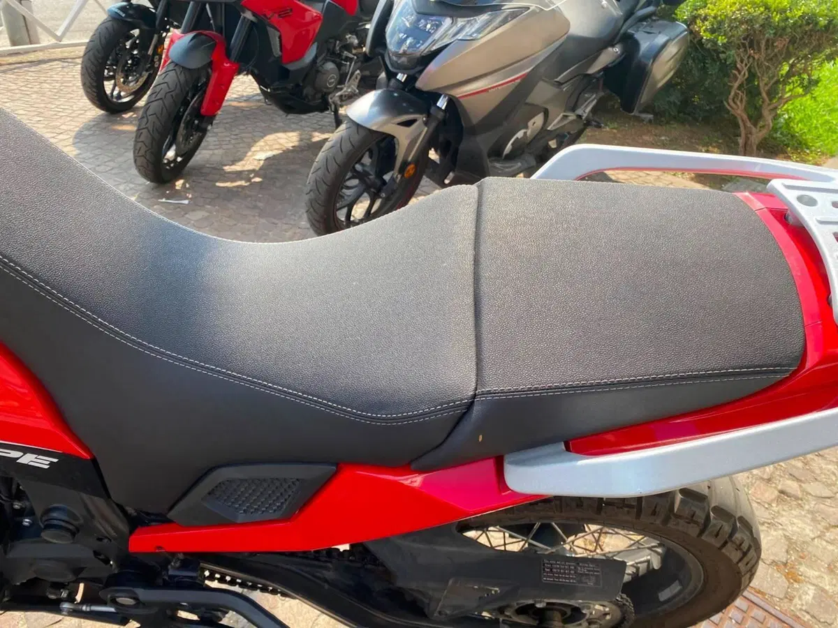 Moto Morini X-Cape 650 (2021 - 26) (6)