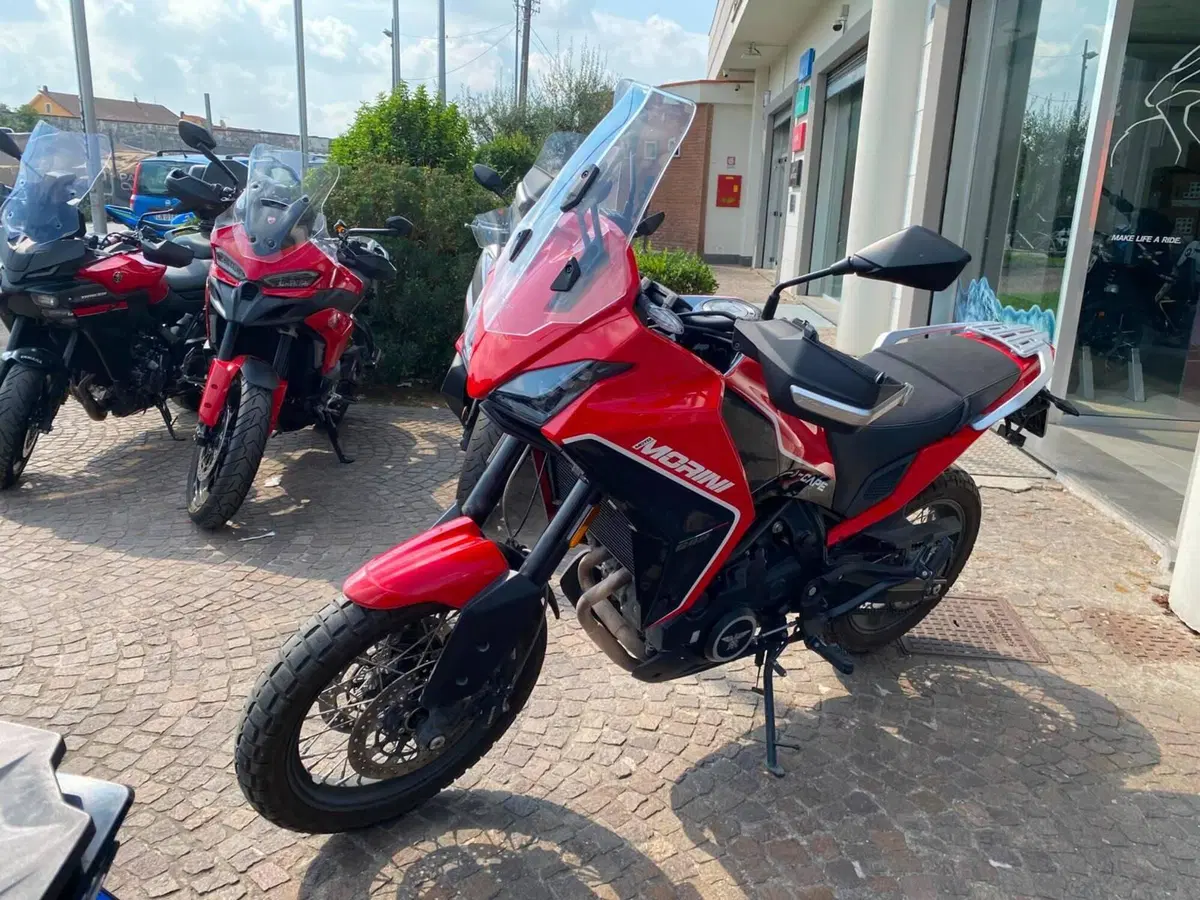 Moto Morini X-Cape 650 (2021 - 26) (4)