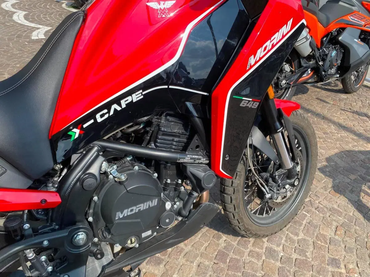 Moto Morini X-Cape 650 (2021 - 26) (8)