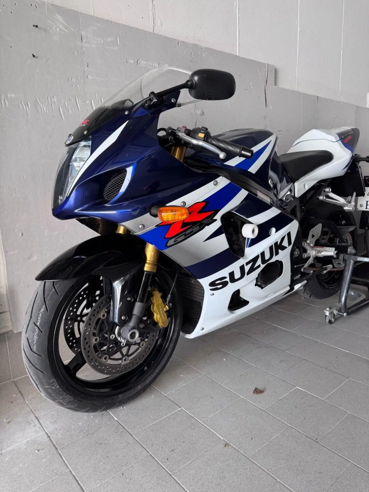 Suzuki GSX-R1000 (2003 - 04) (2)