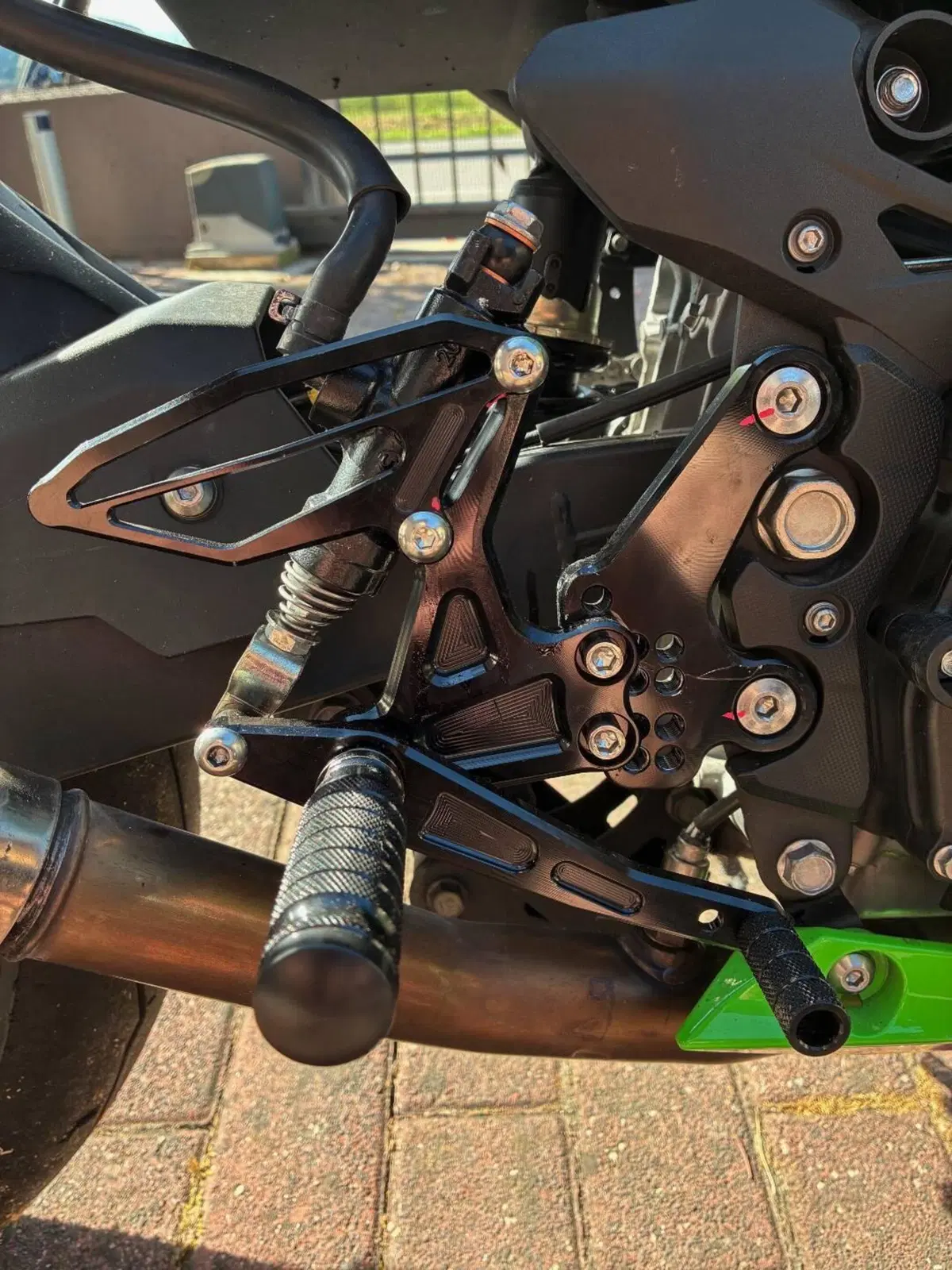 Kawasaki Ninja 400 (2023) (12)