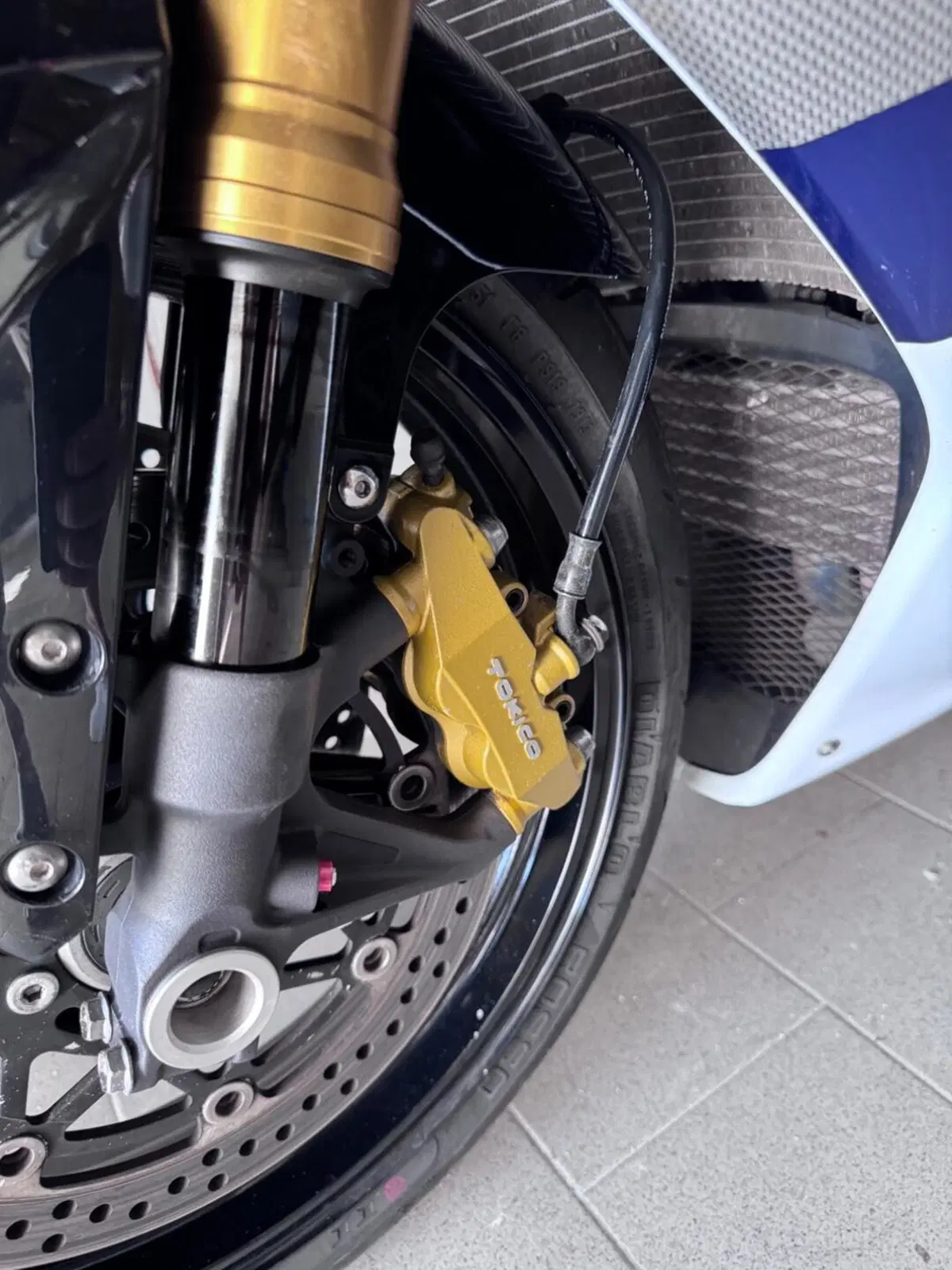 Suzuki GSX-R1000 (2003 - 04) (10)