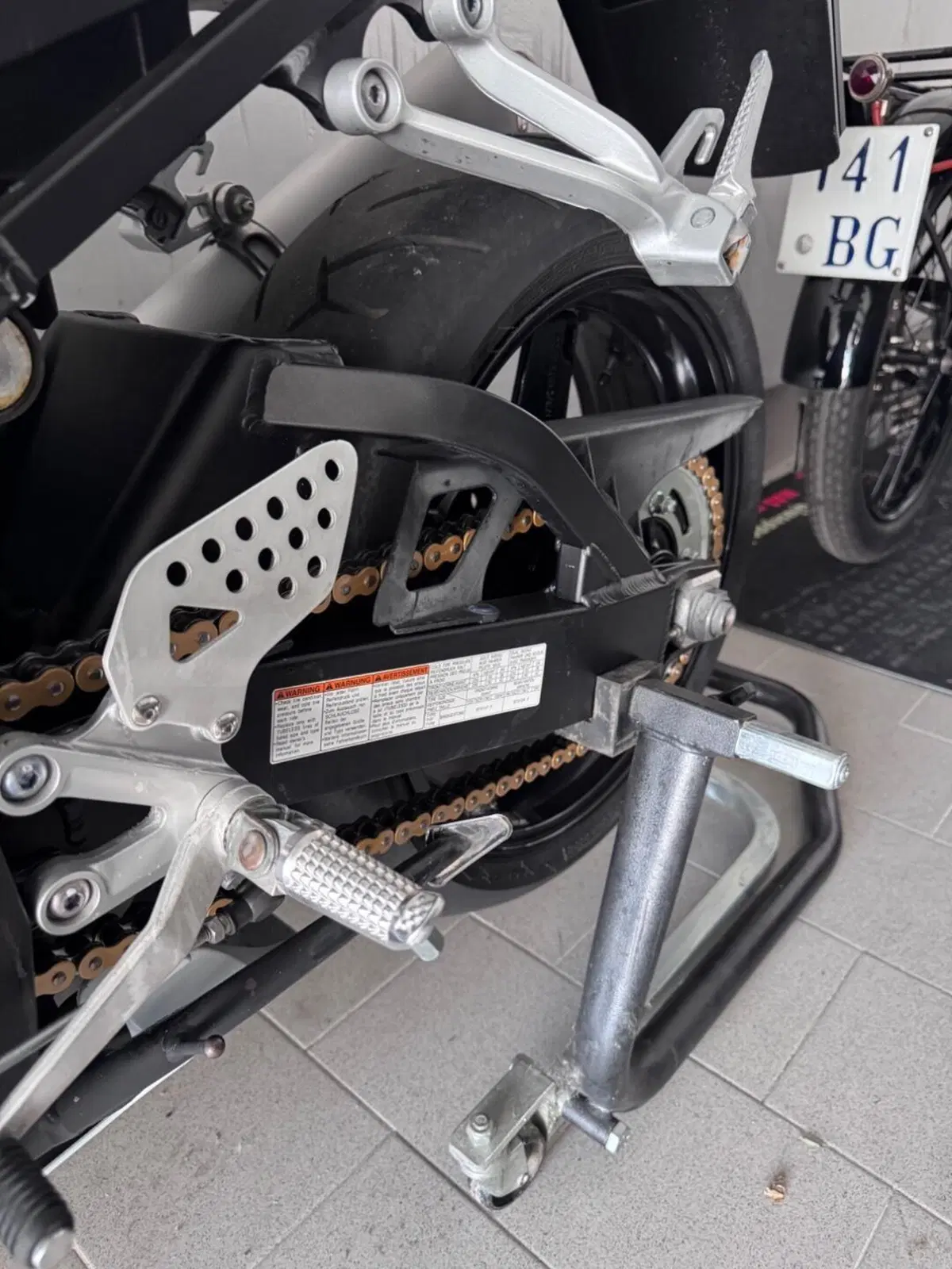 Suzuki GSX-R1000 (2003 - 04) (11)