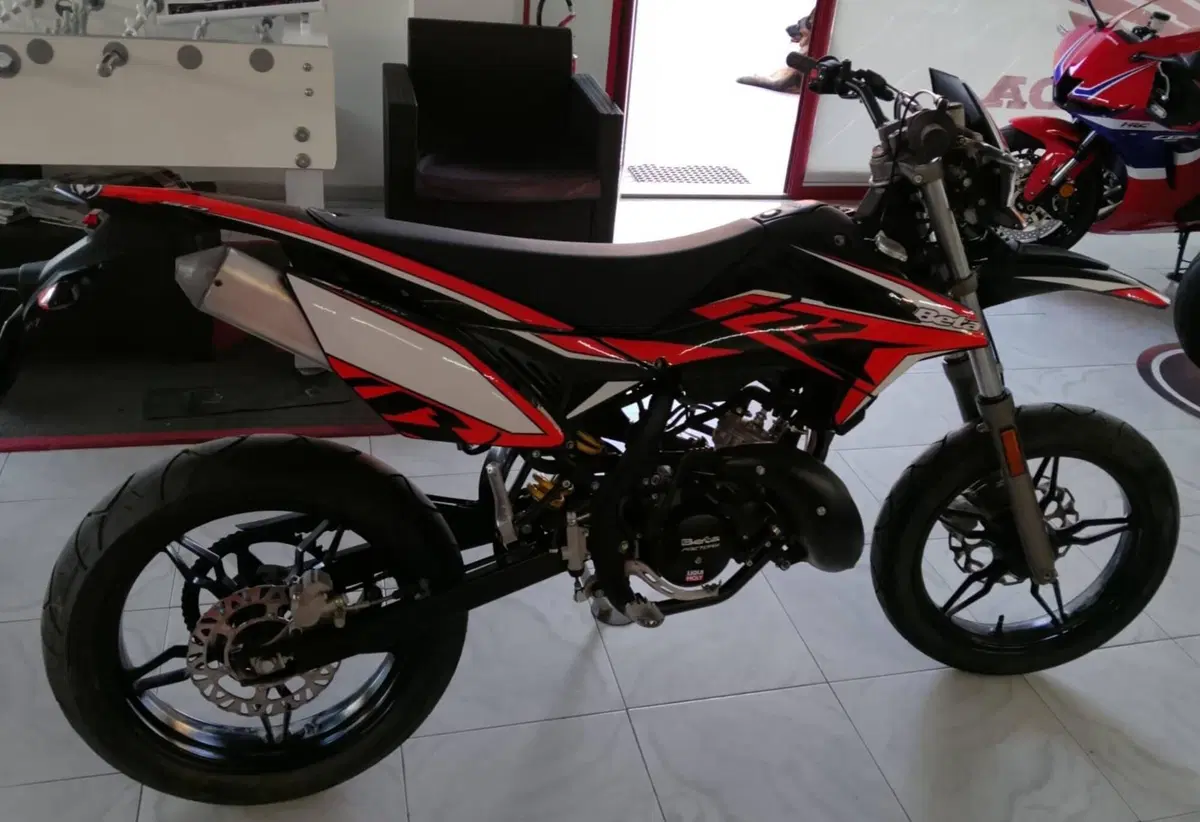 Betamotor RR 50 Motard (2021 - 26) (3)
