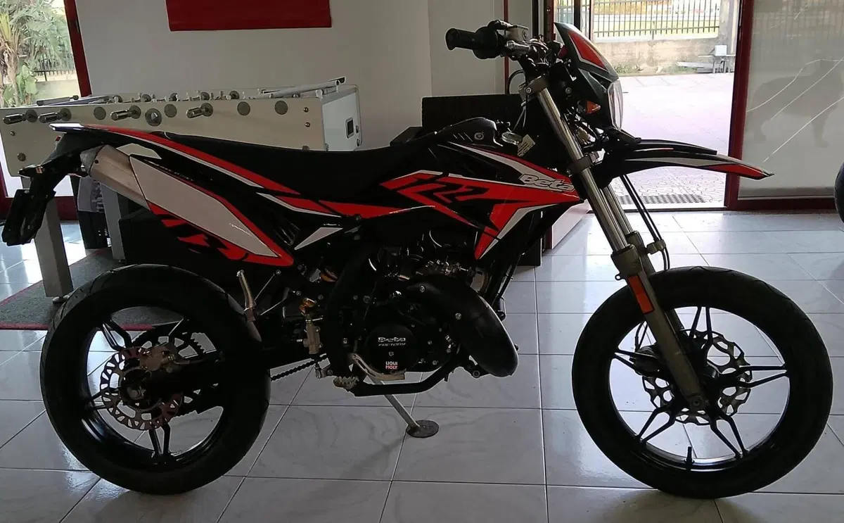 Betamotor RR 50 Motard (2021 - 26) (4)