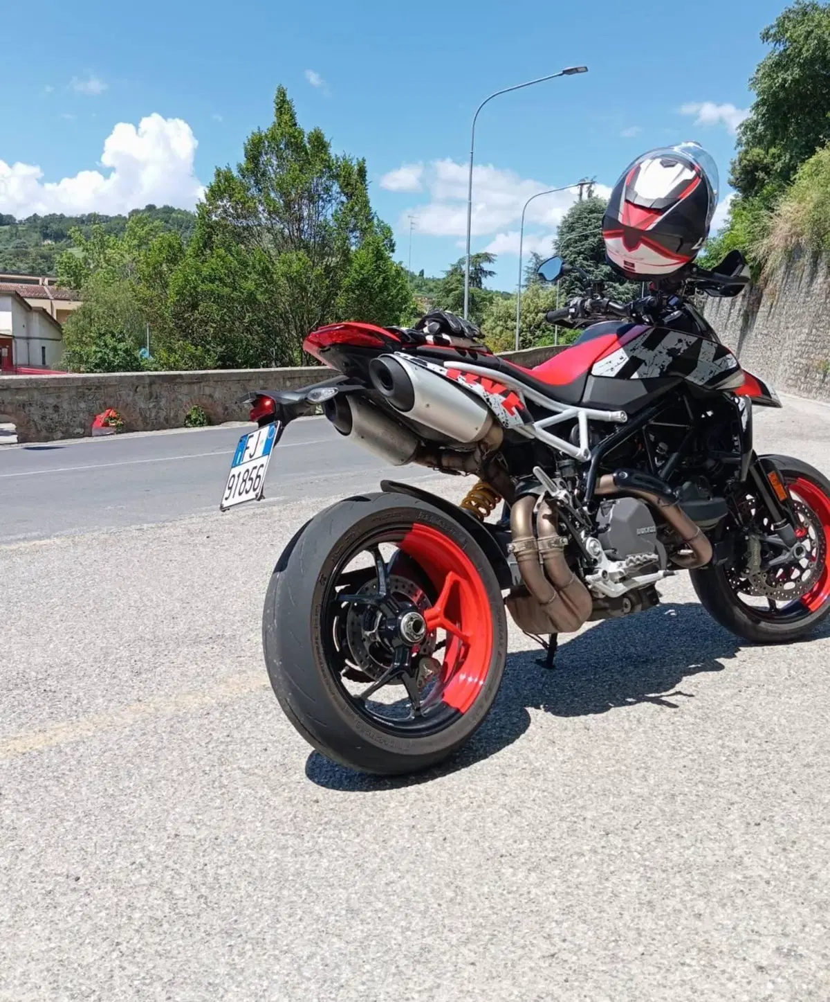 Ducati Hypermotard 950 RVE (2022 - 25) (3)
