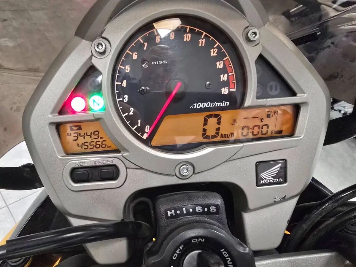 Honda Hornet 600 (2007 - 10) (5)