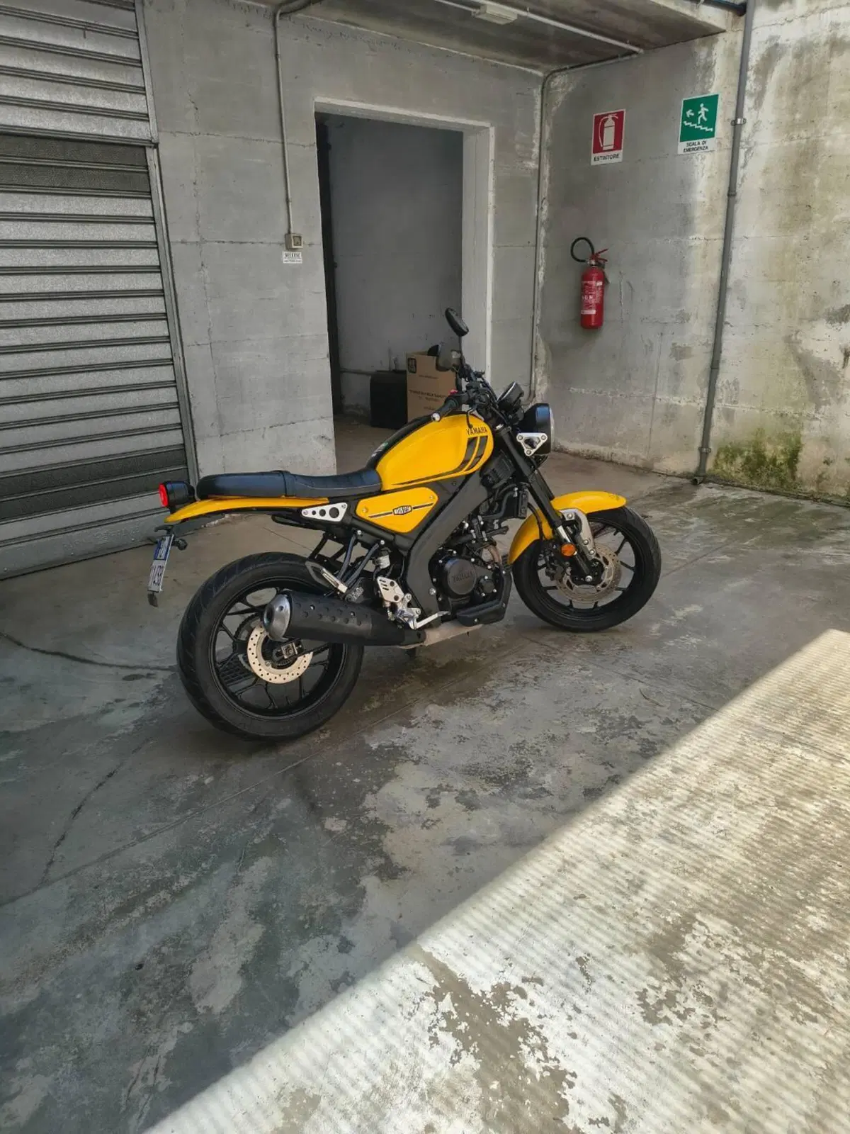 Yamaha XSR 125 (2021 - 24) (4)