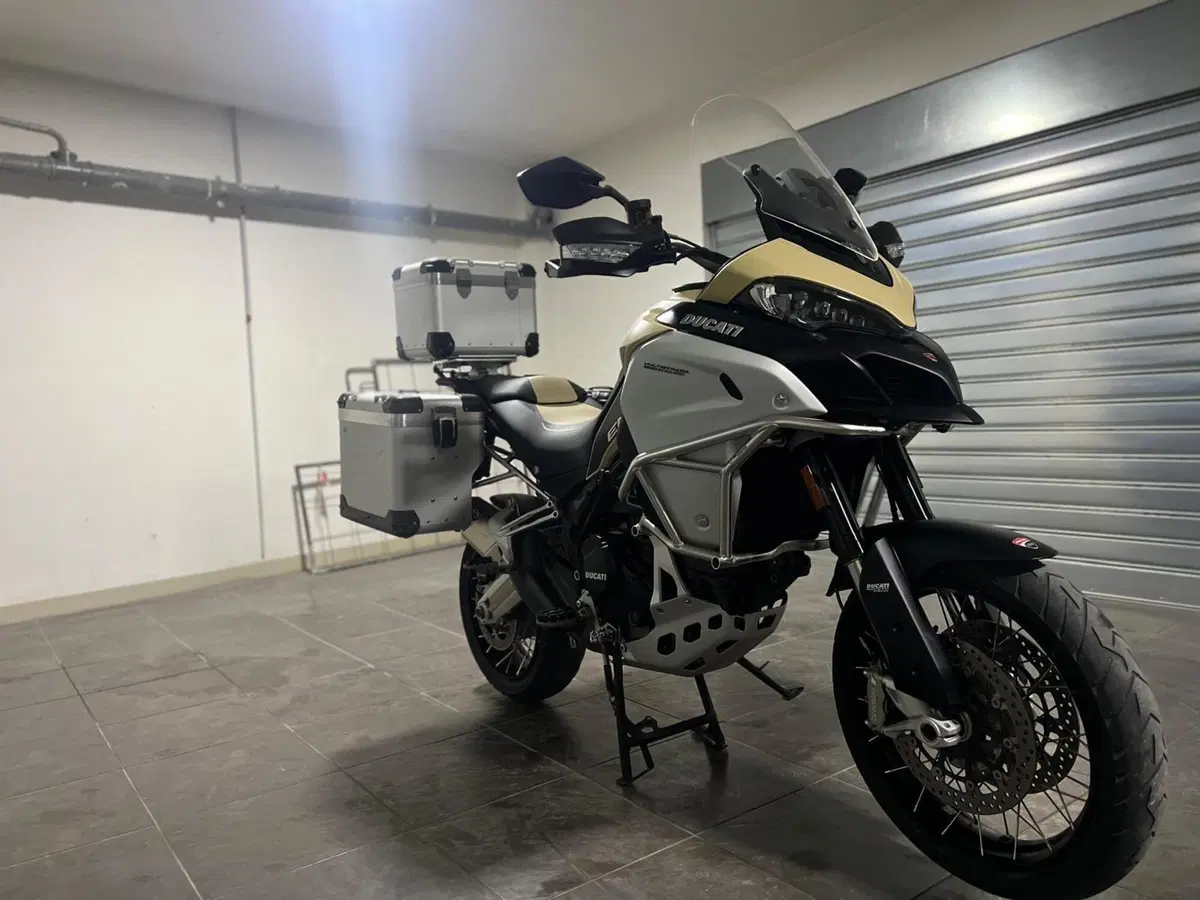 Ducati Multistrada 1200 Enduro Pro (2017 - 18) (4)