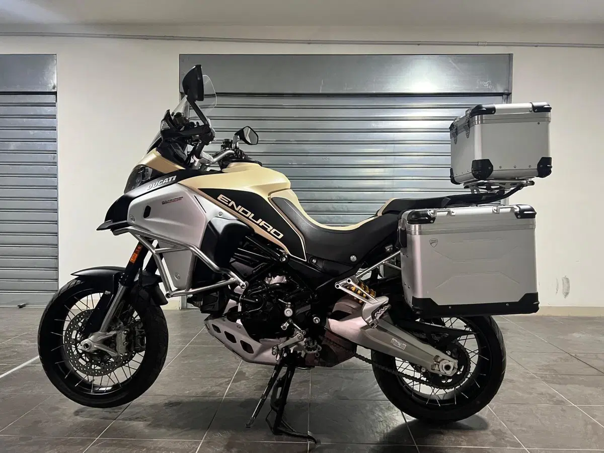 Ducati Multistrada 1200 Enduro Pro (2017 - 18) (6)
