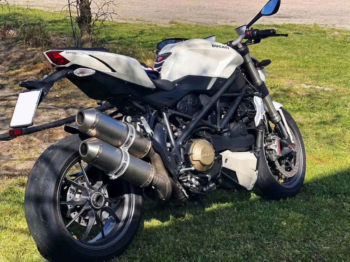 Ducati Streetfighter (2009 - 12) (3)