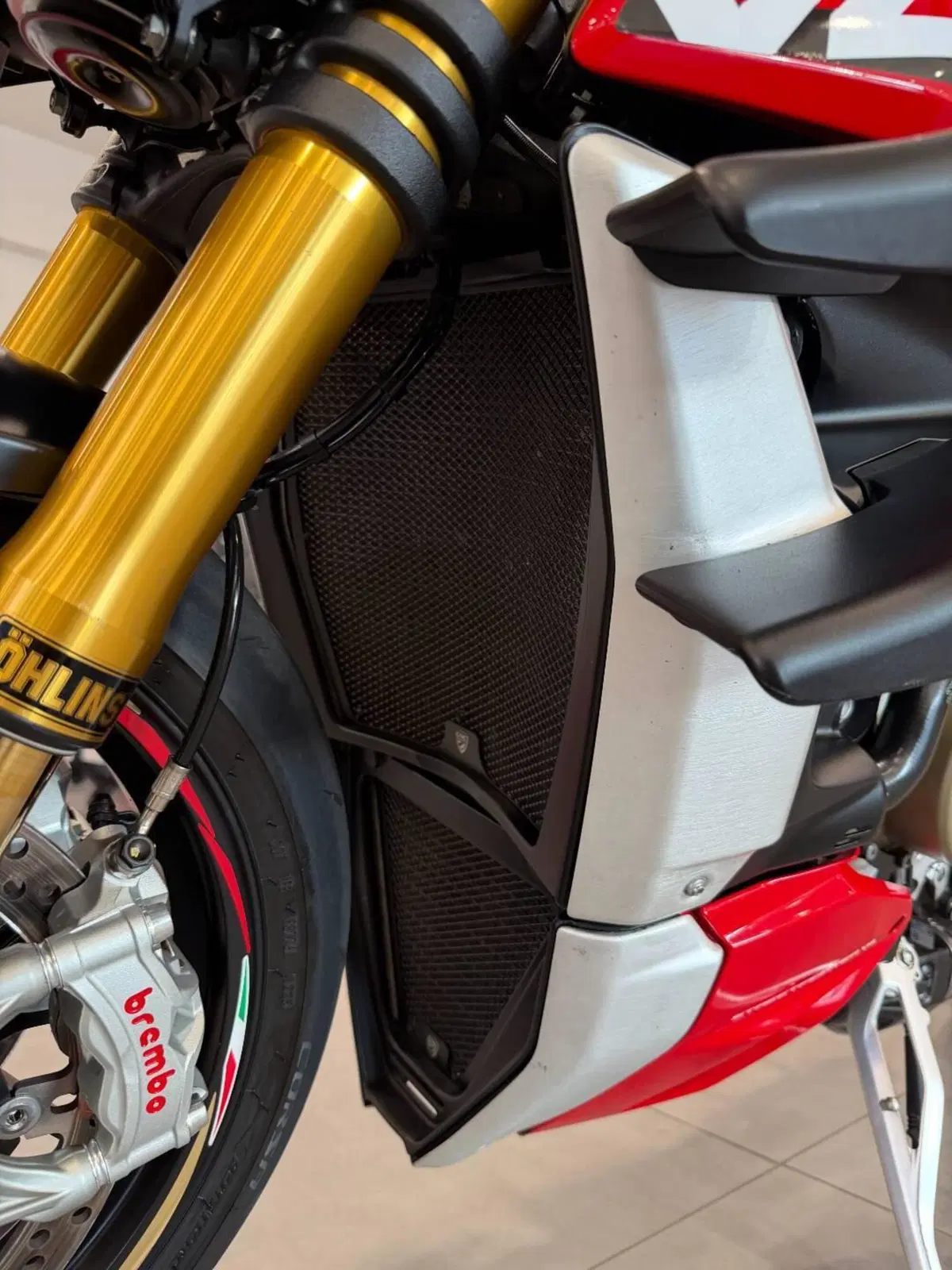 Ducati Streetfighter V4 1100 S (2021 - 22) (13)