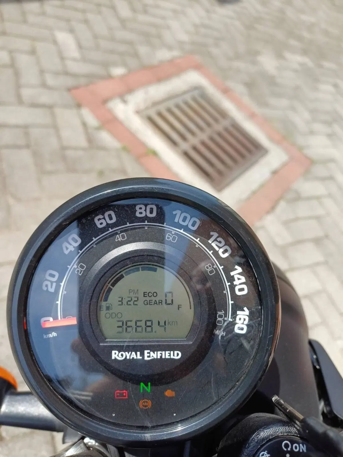 Royal Enfield HNTR 350 (2022 - 26) (5)